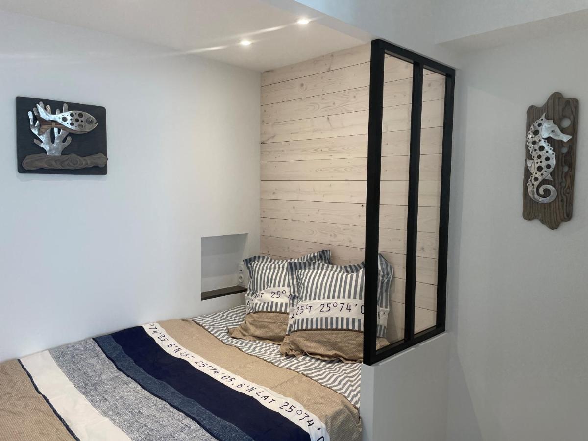 Apartament Le Petit Navire La Flotte Zewnętrze zdjęcie