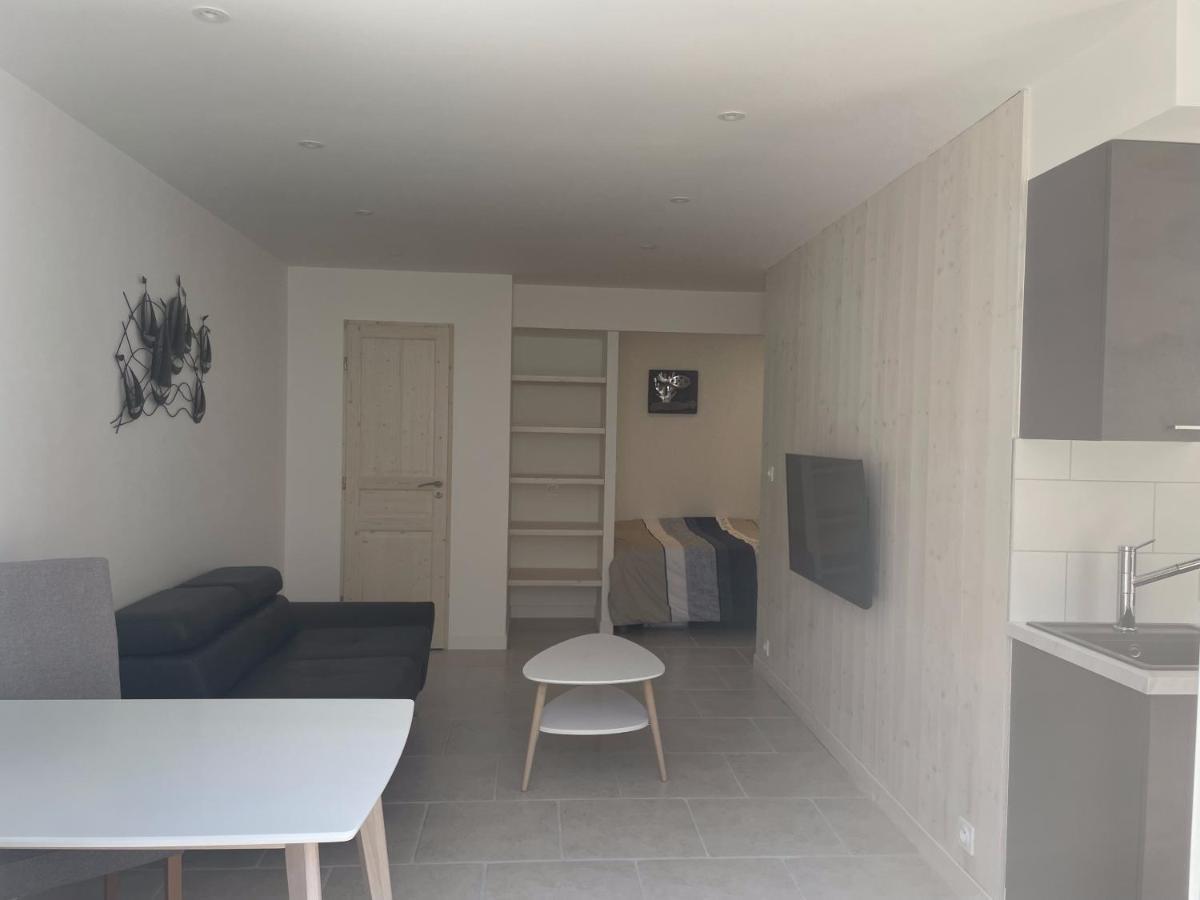 Apartament Le Petit Navire La Flotte Zewnętrze zdjęcie