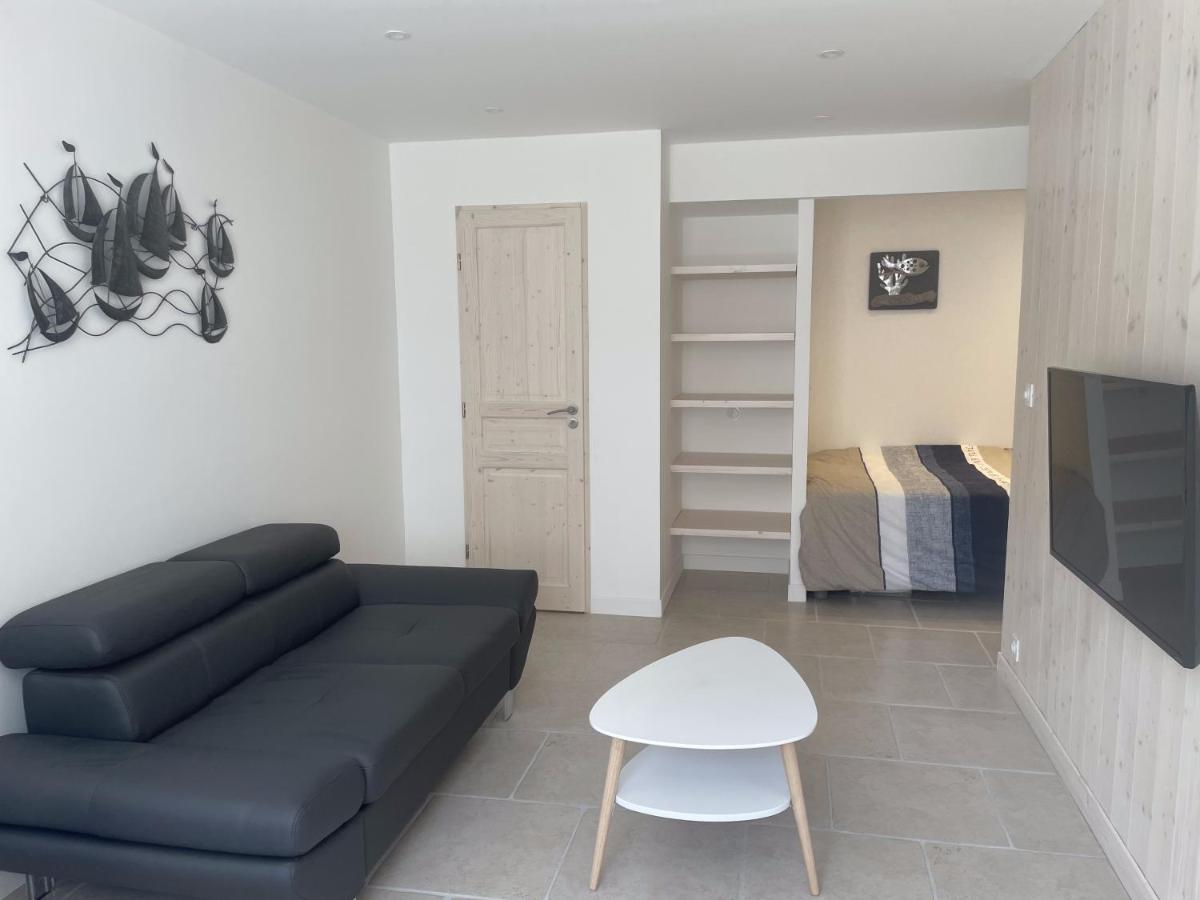 Apartament Le Petit Navire La Flotte Zewnętrze zdjęcie